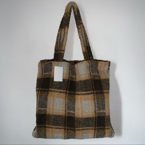 🔥NEW🔥 sherpa plaid print tote bag